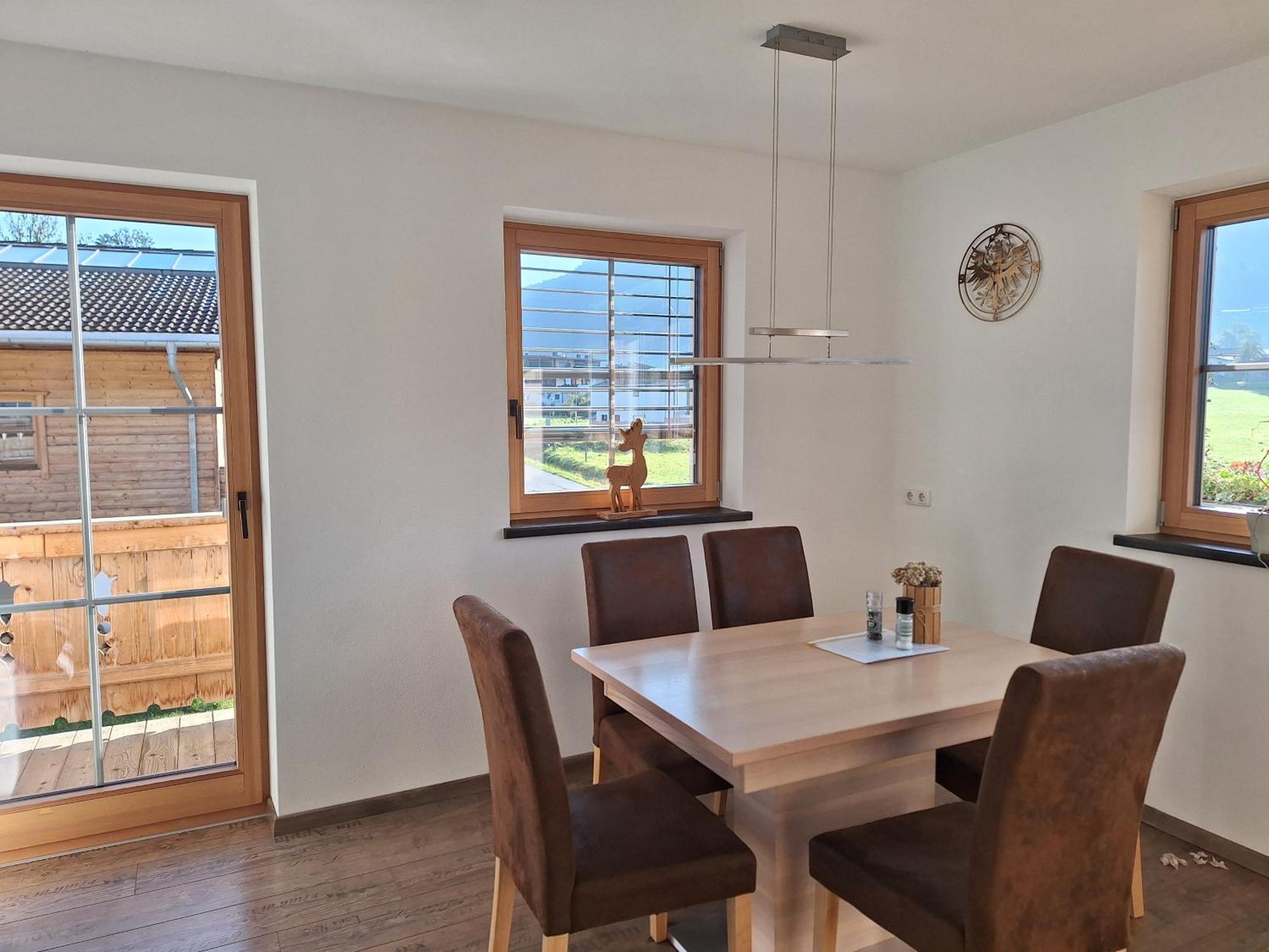 Appartements Hoepfl เวสเทนดอร์ฟ ภายนอก รูปภาพ