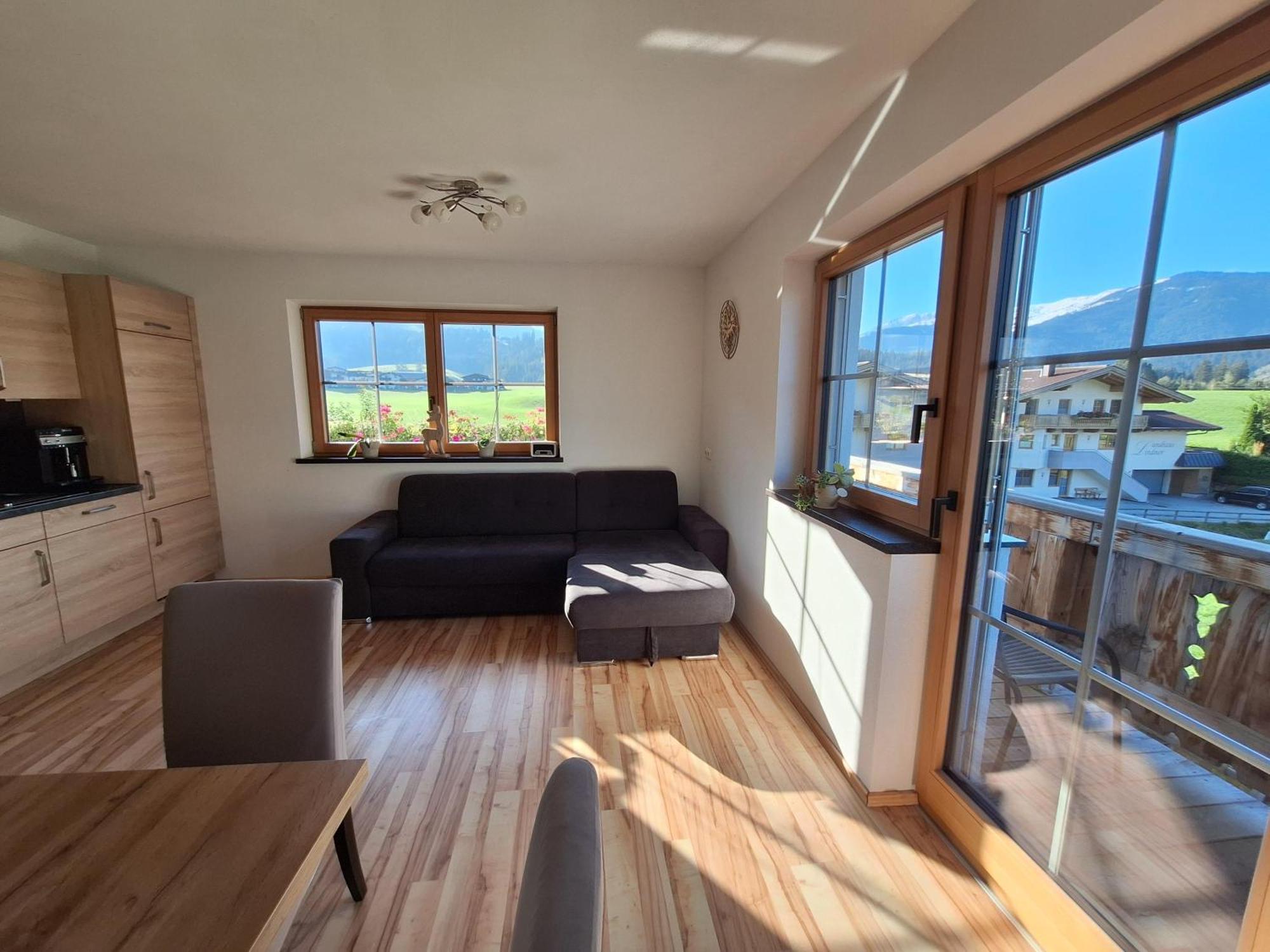 Appartements Hoepfl เวสเทนดอร์ฟ ภายนอก รูปภาพ